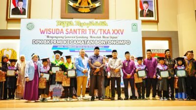 Hadiri Wisuda Santri BKPRMI, Wabup Gowa: Mereka Akan Jadi Generasi Penerus Bangsa