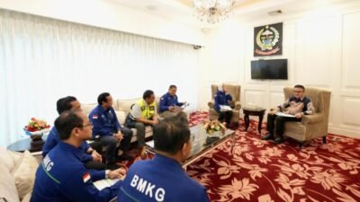 Terima BMKG Pusat Bahas Kondisi Cuaca Jelang Arus Mudik Lebaran, Sekda Pemprov Sulsel : Kita Ingatkan Daerah Potensi Rawan Longsor