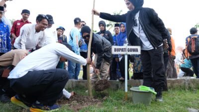 Peringati Hari Bumi, Pemkab Gowa Tanam 1.500 Pohon di Buper Cadika