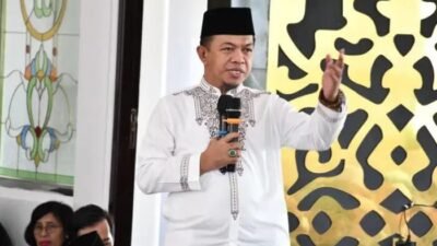Stafsus/TA Menag RI Dr H Bunyamin M Yapid Bimbing 3000 Lebih Jamaah Sembari Ingatkan Hal Positif untuk Jaga Citra Kementerian Agama
