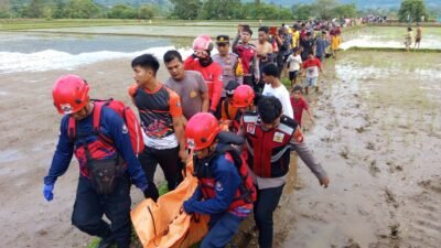 Wisatawan yang Terseret Luapan Sungai Savana Ditemukan Tewas