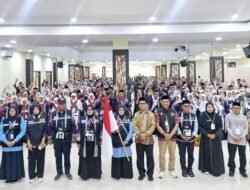 393 Jemaah Haji Kloter 19 Asal Sulbar Berangkat ke Tanah Suci Melalui Embarkasi Makassar