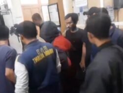 Mobil Minibus Tabrak Dua Motor di Gowa, 1 Tewas dan 1 Luka Berat