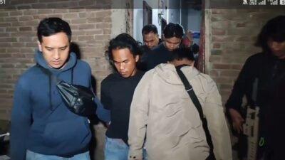 Viral, Pelaku Pelemparan Belasan Mobil Mini Bus di Jalan Trans Sulawesi Diringkus Polisi