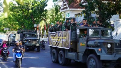 Cegah Anarkis, Pangdivif 3 Kostrad Suarakan Pesan Persatuan Saat Patroli Kota Makassar