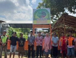 Lurah Mannuruki Edwin Pahreza Tinjau Urban Farming RW 005