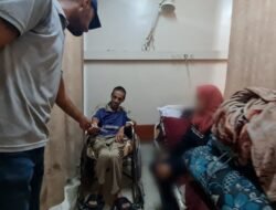 Pasien Korban Kekejaman Israel Dapat Bantuan Tunai dari WIZ dan KITA Palestina 