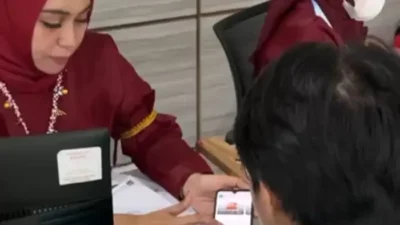 Dukcapil Makassar Hadirkan Nuansa Budaya dalam Pelayanan Publik Sambut HUT Kota Makassar ke-415