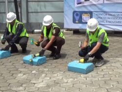 Balai Monitoring Makassar Musnahkan Puluhan Perangkat Radio Ilegal yang Ganggu Frekuensi Penerbangan