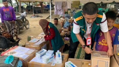 Posko Wahdah Islamiyah Resmi Beroperasi di Aceh Tamiang, Tim Medis Diterjunkan ke Lokasi Pengungsian 