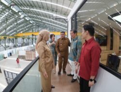 Dorong Pertumbuhan Industri, Munafri-Aliyah Resmikan Pabrik Kaca PT Sanno Abadi Cemerlang