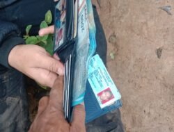 Hari Ketiga Pencarian, Tim SAR Temukan Barang-Barang Milik Korban di Lokasi Jatuhnya ATR 42-500