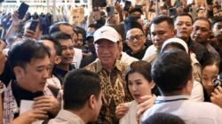 Jokowi Tiba di Makassar, Hadiri Penutupan Rakernas PSI