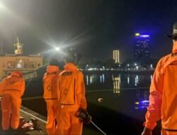 Terombang-ambing di Laut, Lima Nelayan Berhasil Dievakuasi Tim BPBD Makassar