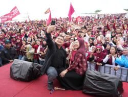 Aduan Warga Harus Cepat Ditindak, Munafri Wajibkan Semua RT/RW Pakai Aplikasi Lontara+