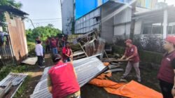 Penertiban “Markas” Waria di Pekuburan Panaikang, Ditemukan Kondom dan Botol Lem di Lokasi