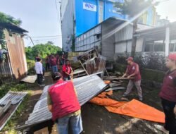 Penertiban “Markas” Waria di Pekuburan Panaikang, Ditemukan Kondom dan Botol Lem di Lokasi