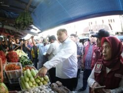 Wali Kota Munafri Bersama Gubernur Sulsel Pantau Harga Pangan di Pasar Terong