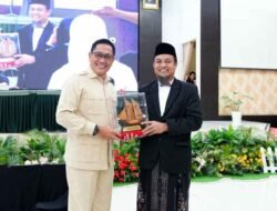 Gubernur Sulsel Dampingi Wamenhan RI Berikan Materi Pertahanan Negara di Ramadan Leadership Camp