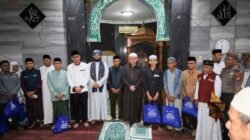Subuh Bersama Warga di Masjid Darun Naim, Munafri Serukan Ramadan Bersih, Tertib, dan Khusyuk