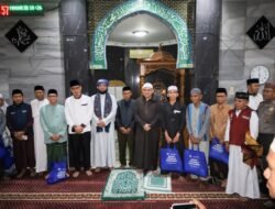 Subuh Bersama Warga di Masjid Darun Naim, Munafri Serukan Ramadan Bersih, Tertib, dan Khusyuk