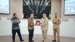 Sinergi Pusat-Pemkot Makassar, Munafri Perkuat Tata Kelola Fiskal Daerah Bersama Dirjen Kemendagri