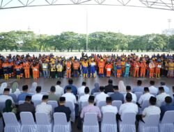Sambut Idulfitri, Pemkot Makassar Salurkan Ribuan Paket Lebaran untuk Satgas Garda Terdepan