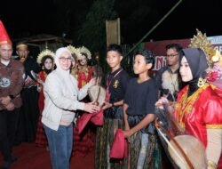 Lestarikan Budaya, Pemkab Gowa Luncurkan Sekolah Sinrilik Angkatan I