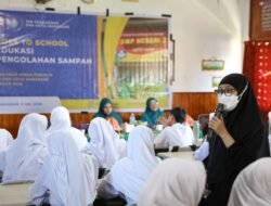 TP PKK Kota Makassar Goes to School, Ajak Siswa Kelola Sampah di Sekolah