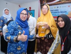70 Ribu Warga Nikmati Bantuan Pangan Pemkab Gowa dan BULOG 