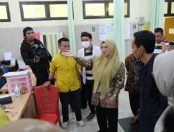 Tinjau RSUD Syekh Yusuf Pasca Kebakaran, Bupati Gowa Pastikan Pelayanan Tetap Normal