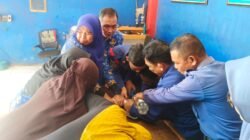 Jari Membengkak Akibat Cincin Emas, Bocah di Gowa Dievakuasi Petugas Damkar