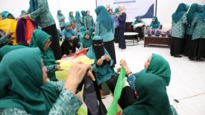 Modifikasi Limbah Jadi Rupiah, TP PKK Makassar Dorong Kader Kreatif dan Mandiri Finansial