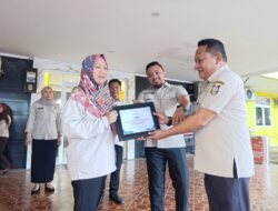 Perumda Pasar Makassar Beri Reward Pegawai Teladan, Dorong Budaya Kerja Disiplin dan Berintegritas