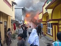 Kebakaran Hanguskan 10 Rumah Warga di Alauddin 3 Makassar