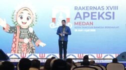 Rakernas APEKSI 2026 Dibuka, Wamendagri Apresiasi Inovasi Pertumbuhan PAD Tingkat Kota