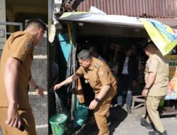 Wali Kota Appi Susuri Lorong di Wilayah Utara, Pastikan Air PDAM Mengalir ke Rumah Warga