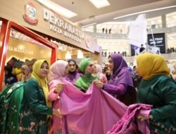 Produk UMKM Binaan Dekranasda Makassar Laris Manis, Hampir Ludes Diborong di Puncak HUT Dekranas ke-46