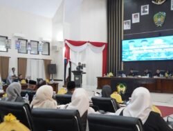 Hadiri Rapat Paripurna DPRD, Wabup Gowa Serahkan Ranperda Pertanggungjawaban APBD 2025