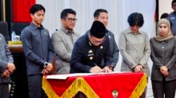 DPRD Gowa Sahkan Perda Pertanggungjawaban APBD 2025, Wakil Bupati dan Sekda hingga Camat Kompak Hadir