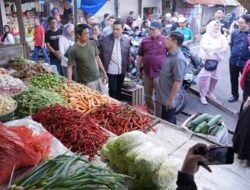 Wali Kota Parepare Turun Langsung Cek Harga Bawang, Cabai hingga Daging