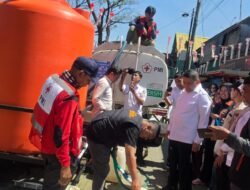 50 Titik Minta Air Bersih di Makassar, Appi Turun Cek Antrean Warga hingga SPAM