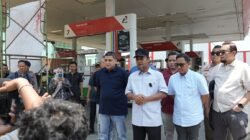 Pantau Antrean BBM, Munafri Minta Pertamina dan Bos SPBU Bergerak Cepat