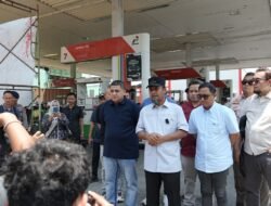 Pantau Antrean BBM, Munafri Minta Pertamina dan Bos SPBU Bergerak Cepat