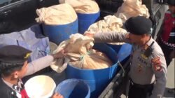 Polisi Gagalkan Peredaran 350 Liter Ballo yang Akan Dijual ke Makassar