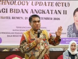 Kepala Dinas PPKB Kota Makassar Resmi Tutup Pelatihan CTU bagi Bidan