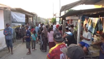Dua Rumah Milik Pelaku Pembunuhan di Galesong Takalar Dirusak Massa, Polisi Kejar Pelaku