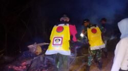 Kebakaran Lahan di Malino Gowa Hanguskan 1 Hektare, 100 Anggota MPA Turun Memadamkan Api