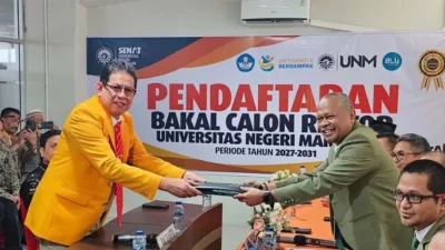 50 Profesor dan 5 Dekan Kawal Prof Suwardi Annas Daftar Bakal Calon Rektor UNM
